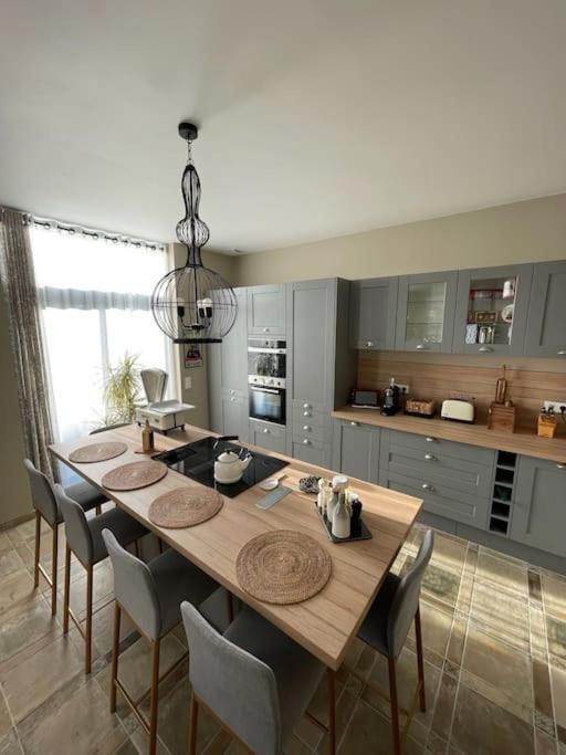 Le Pigeonnier / De Charme 1 A 4 Pers 80 M²